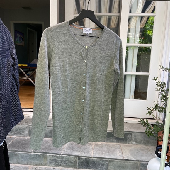 BlackSheep Sweaters - Black Sheep Pure Cashmere One&Only Grey Sweater